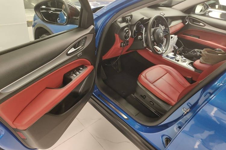 Used Alfa Romeo Stelvio 2020 2.0T 280HP Luxury Edition
