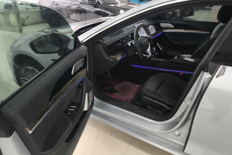 Used NETA S 2024 Revised Version Range-Extended 1060 AR-HUD Edition
