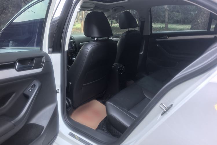 Used Volkswagen Sagitar 2017 230TSI Automatic Comfort Version