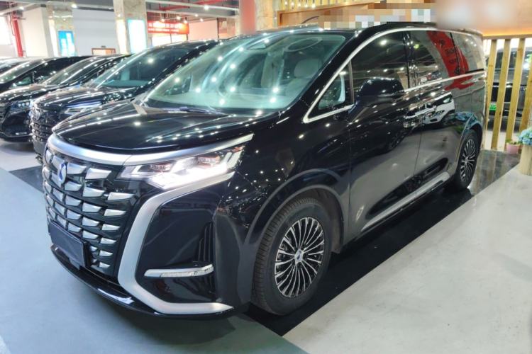 Used Denza D9 2024 DM-i 980 Four-Wheel Drive Prestige Model