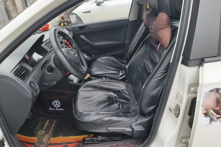 Used Volkswagen Santana 2016 1.6L Automatic Fashion Edition Left Front Seat