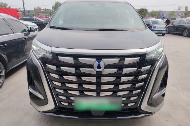 Used Denza D9 2022 DM-i 970 Four-Wheel Drive Flagship Model Front