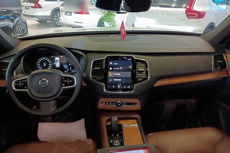 Used Volvo XC90 2022 B6 Zhiyi Luxury Edition 7-Seater
