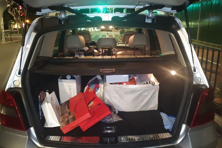 Used Mercedes-Benz GLK-Class 2011 GLK 300 4MATIC Fashion Model Trunk