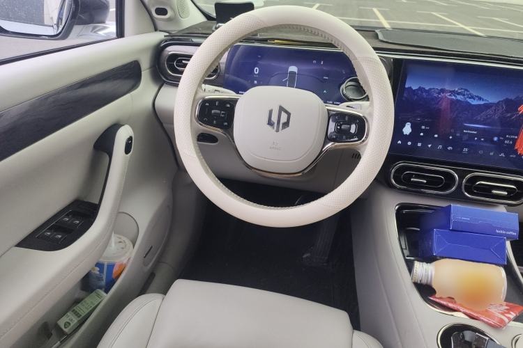 Used Leapmotor C11 2023 Range-Extended 285 Smart Enjoyment Edition
