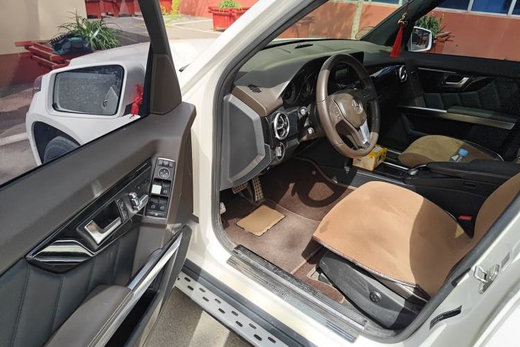 Used Mercedes-Benz GLK-Class 2013 Facelift GLK 300 4MATIC Luxury Edition Driver Seat