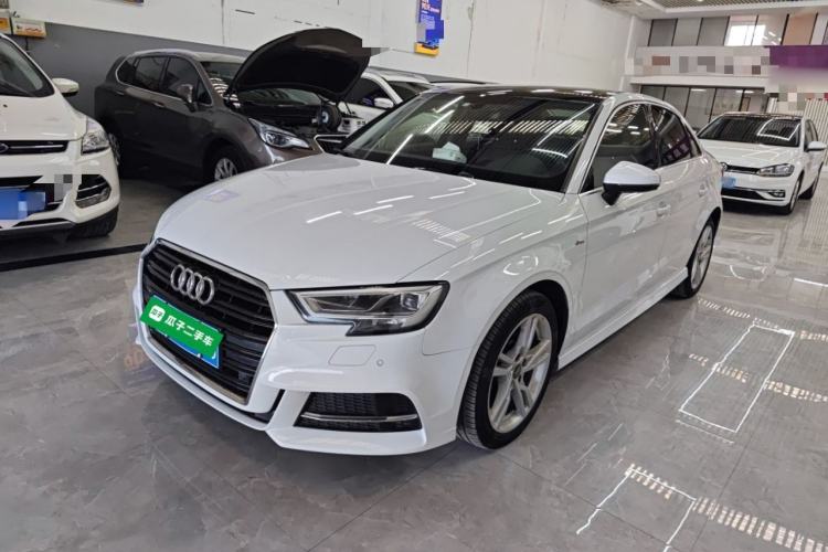 Used Audi A3 2019 Limousine 35 TFSI Fashion Edition China V standard