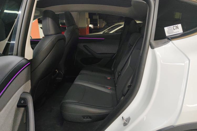 Used Tesla Model Y 2025 Rear-Wheel-Drive Version