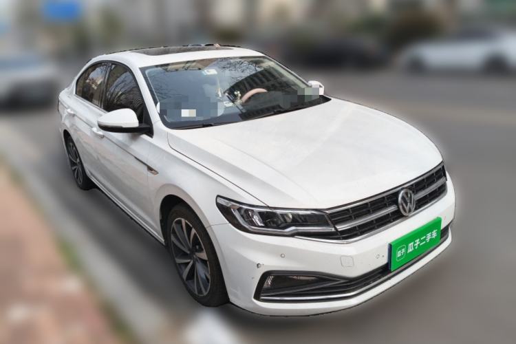 Used Volkswagen Bora 2019 Revised 1.5L Automatic Luxury Version China VI Standard Front Right 45 Deg