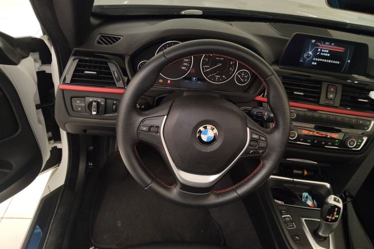 Used BMW 4 Series 2014 420i Convertible Sports Design Package
