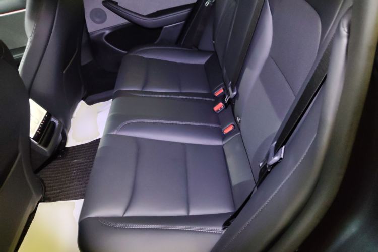 Used Tesla Model 3 2025 Rear-Wheel-Drive Version