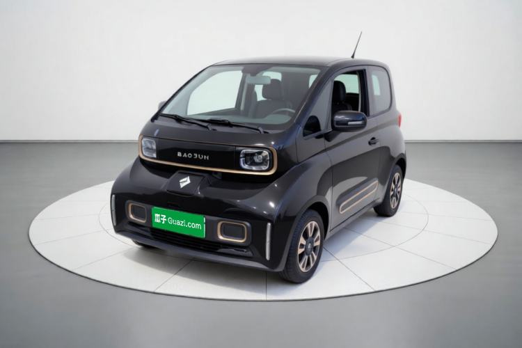 Used Baojun KiWi EV 2021 Artist Model Lithium Iron Phosphate