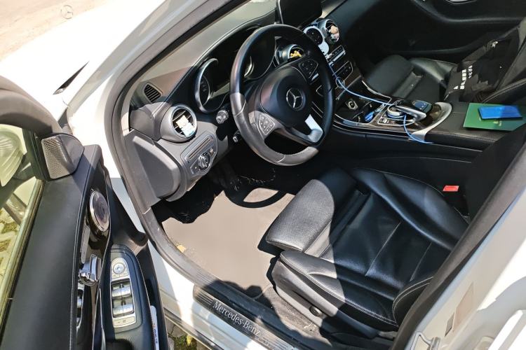 Used Mercedes-Benz C-Class 2015 C 200 L