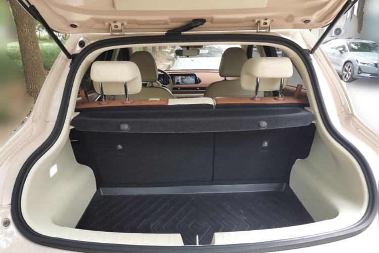 Used ORA Good Cat 2021 400km Standard Range Venus Edition Lithium Iron Phosphate
