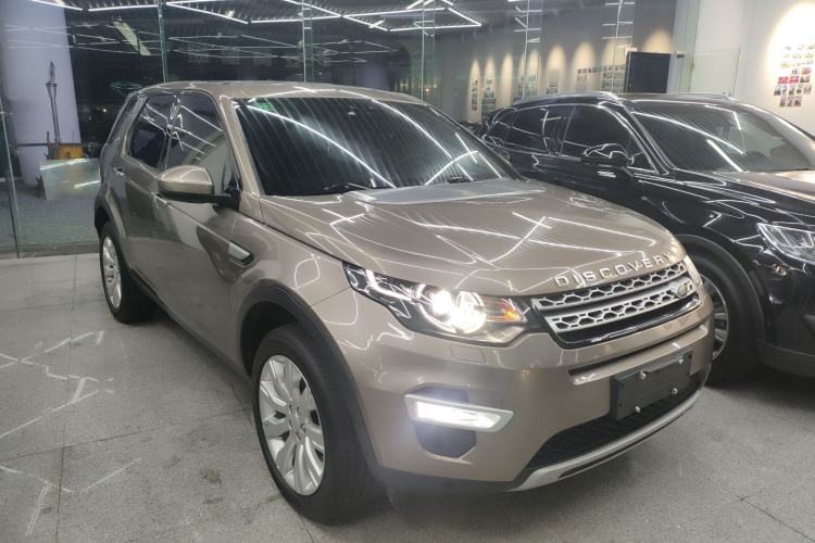 Used Land Rover Discovery Sport 2015 2.0T HSE LUXURY Front Right 45 Deg