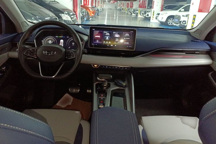 Used Geely Auto Preface 2021 2.0TD Flagship Edition Center Console