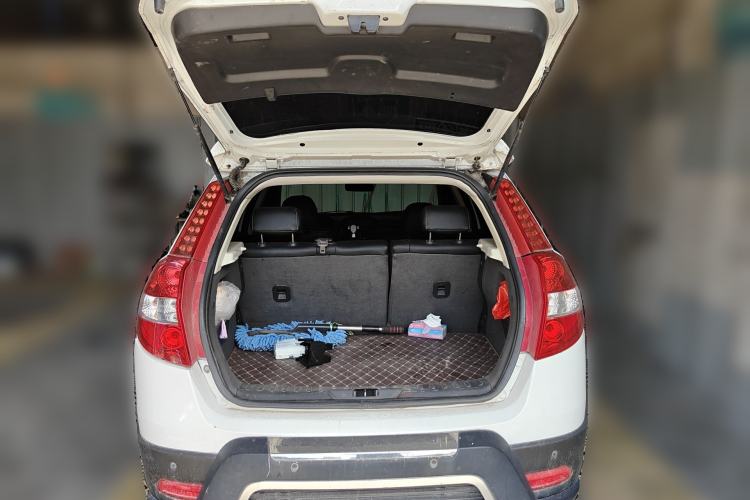 Used Dongfeng Aeolus H30 2014 CROSS 1.5L Automatic Zunyi Model