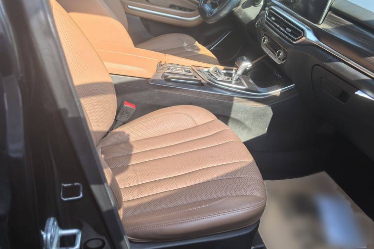 Used BAIC Beijing U7 2019 1.5T CVT New Smart Version China V
