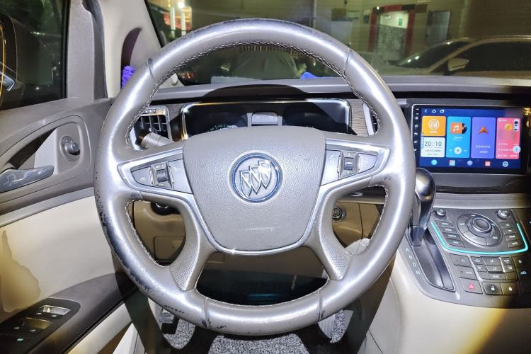 Used Buick GL8 2011 2.4L LT Luxury Business Executive Edition