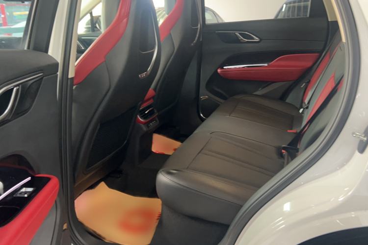 Used Hongqi HS3 2023 1.5T Two-Wheel Drive Shanwei Edition
