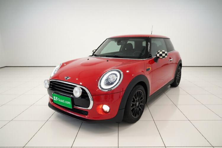 Used MINI 2018 1.5T ONE PLUS Front Left 45 Deg