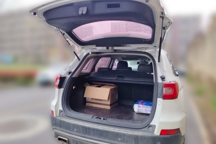 Used CHANGAN CS75 2016 1.8T Automatic Elite Model China V Standard
