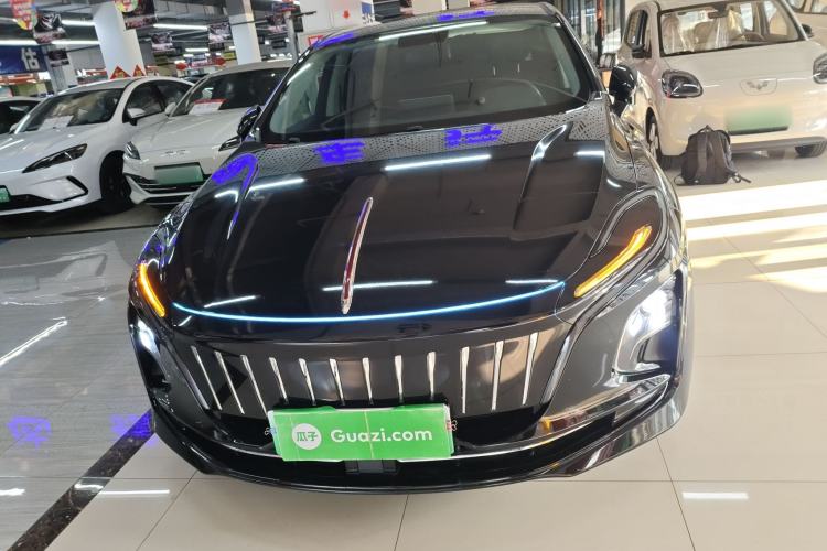 Used Hongqi E-QM5 2022 431 km Charge & Enjoy Edition
