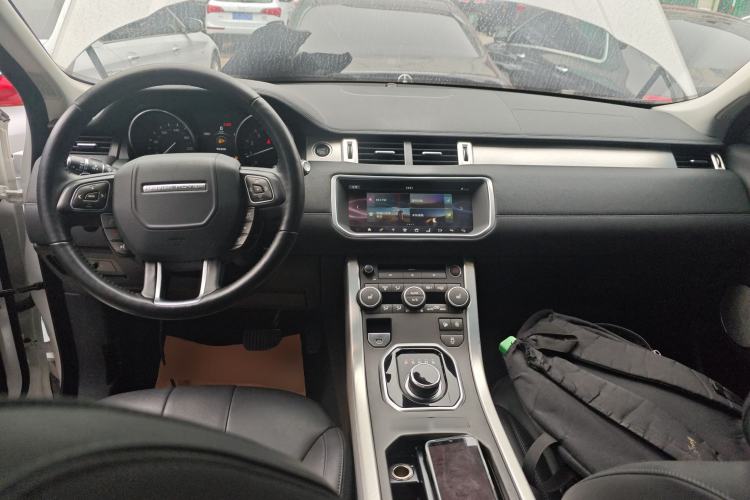 Used Land Rover Range Rover Evoque 2018 240 PS SE Smart Brilliance Edition