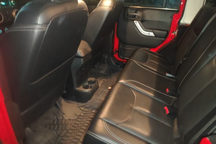 Used Jeep Wrangler 2017 3.0L Sahara Four-Door Comfort Edition