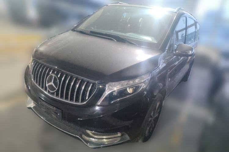 Used Mercedes-Benz Vito 2018 2.0T Elite Version 7 Seats China V Emission Standard