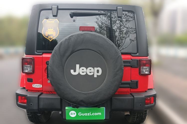 Used Jeep Wrangler 2015 2.8TD Sahara Four-Door Comfort Edition