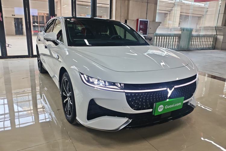 Used VOYAH PASSION 2024 PHEV Four-Wheel Drive Ultra-Long Range Executive Edition Exterior 1