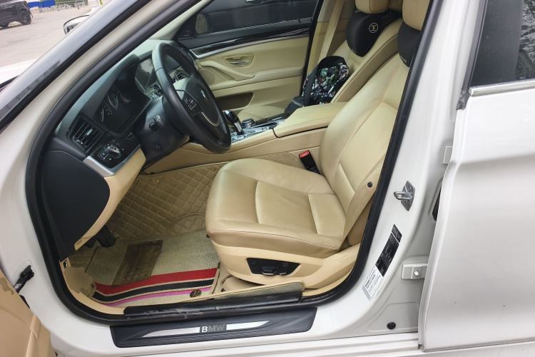 Used BMW 5 Series 2013 525Li Luxury Model Left Front Seat