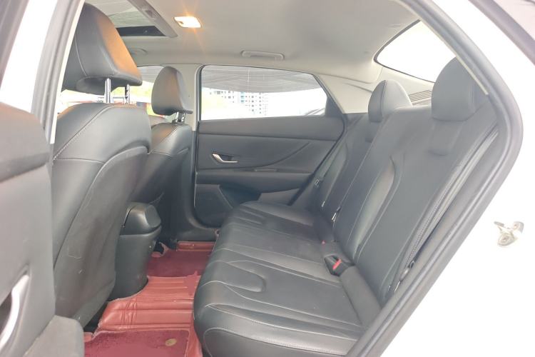 Used Hyundai Elantra 2021 1.5L CVT LUX Prestige Edition Left Rear Seat