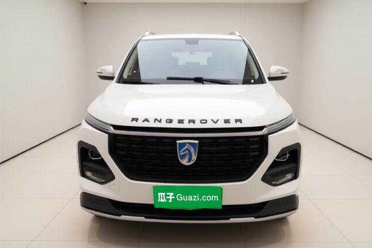 Used Baojun 530 2020 1.5T Manual Comfort Version 6 Seats Exterior 1