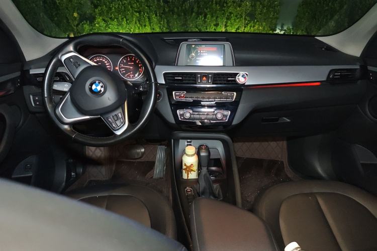 Used BMW X1 2018 sDrive20Li Leading Model