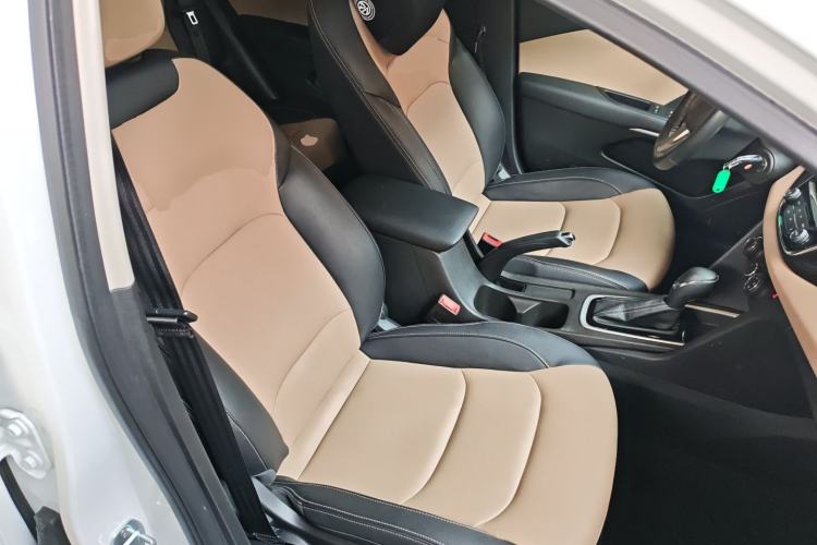 Used Chevrolet Monza 2022 320 Automatic Enjoyment Sunroof Version Right Front Seat