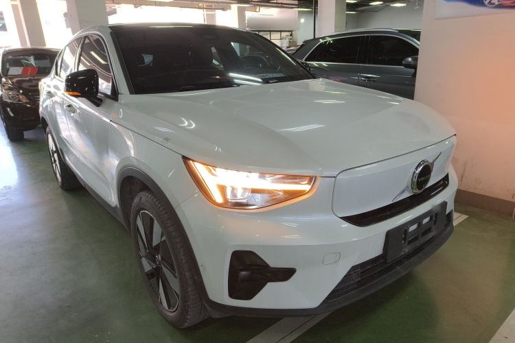 Used Volvo C40 2024 Long-Range PRO Version