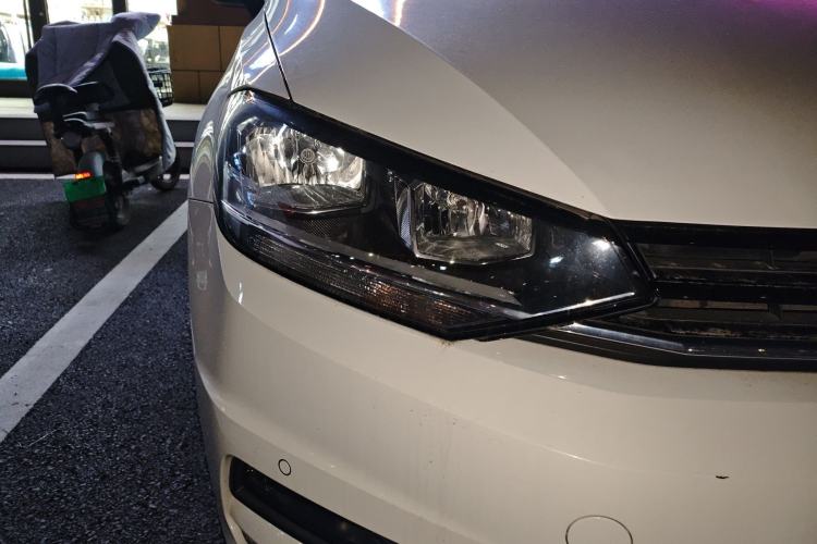 Used Volkswagen Touran 2018 Volkswagen Touran L 280TSI DSG Comfort Edition 7 Seats China V Emission Standard