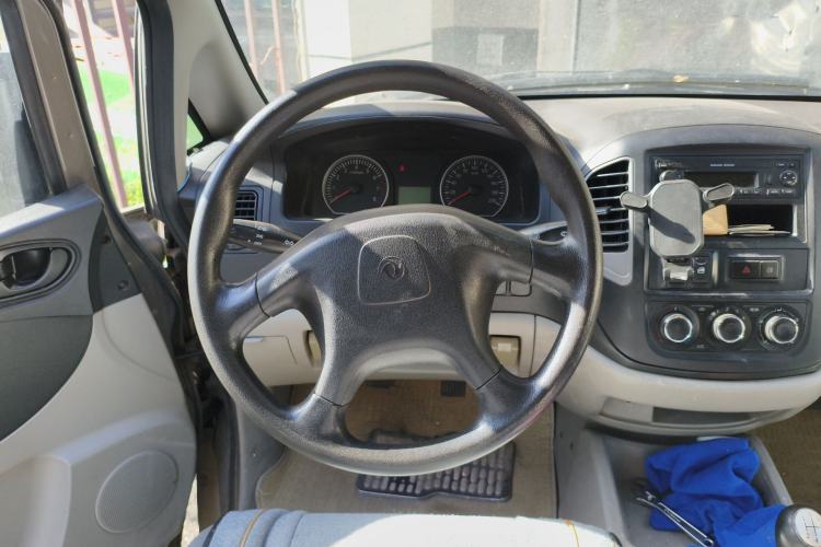 Used FORTHING Lingzhi 2016 V3 1.5L 7-Seater Comfort Model China V Standard