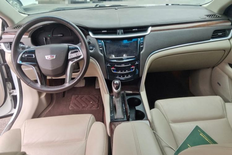 Used Cadillac XTS 2017 28T Elite Model Center Console