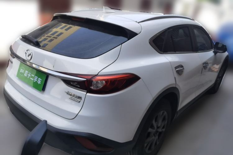 Used Mazda CX-4 2018 2.0L Automatic Two-Wheel Drive Blue Sky Premium Upgrade Version China V Standard
