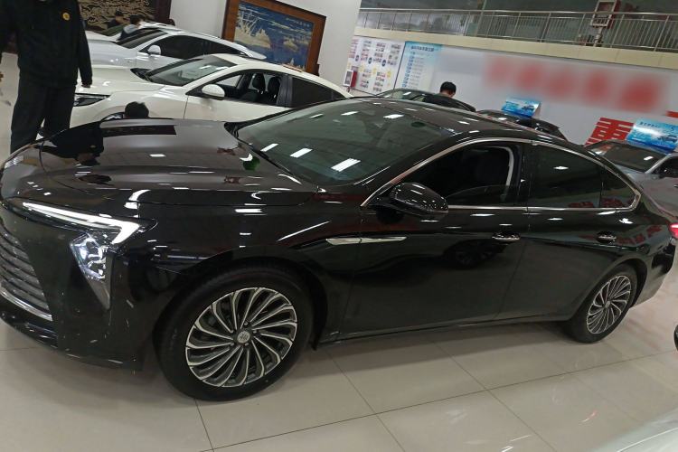 Used Buick LaCrosse 2024 28T Luxury Edition