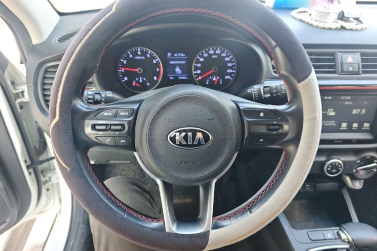 Used Kia KX Cross 2019 1.6L Automatic Dynamic Sunroof Version China V Standard Steering Wheel