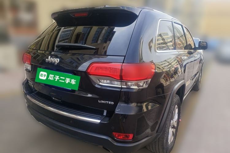 Used Jeep Grand Cherokee  Rear Right 45 Deg