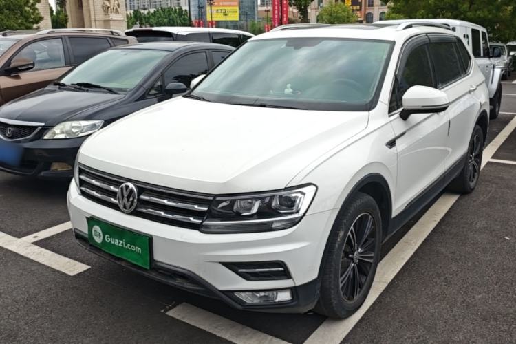 Used Volkswagen Tiguan L 2020 330TSI Automatic Two-Wheel Drive Panoramic Comfort Edition China VI Standard