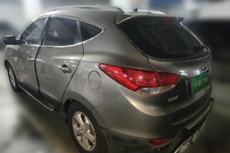 Used Hyundai ix35 2012 2.0L Automatic Two-Wheel Drive New Edition GL
