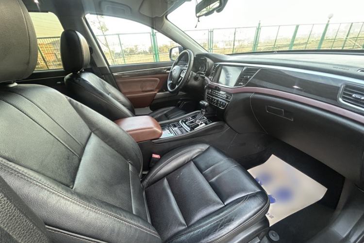 Used GAC Trumpchi GS8 2017 320T Two-Wheel Drive Luxury Smart Connectivity Version (7 Seats)