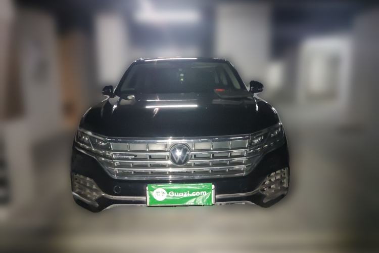 Used Volkswagen Touareg New Energy 2021 eHybrid Front