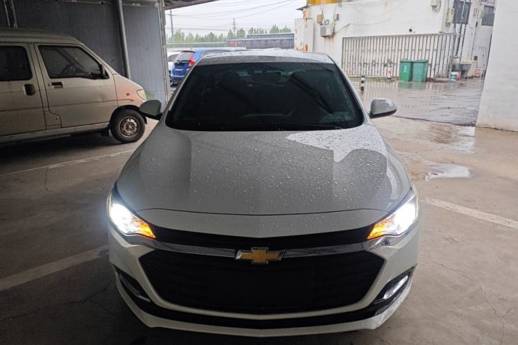 Used Chevrolet Monza 2019 320T Manual Xinxin Edition China VI Front